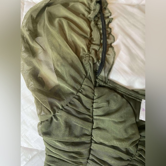 Stylish Olive Green Ruched Blouse - Picture 4 of 6